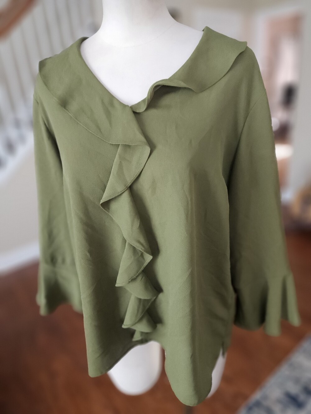 Investments Ruffle Top Petite XL